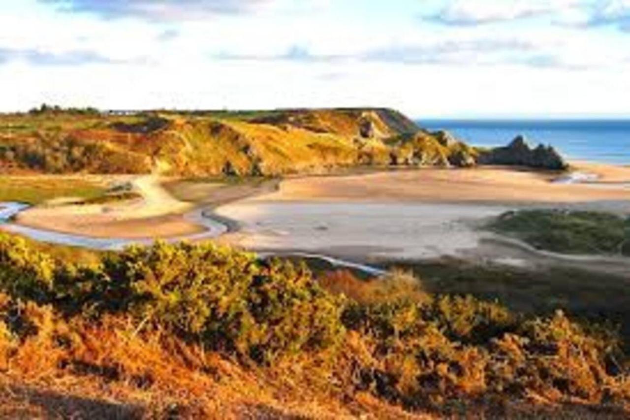 1-Bed Cottage On Coastal Pathway In South Wales Gileston Bagian luar foto